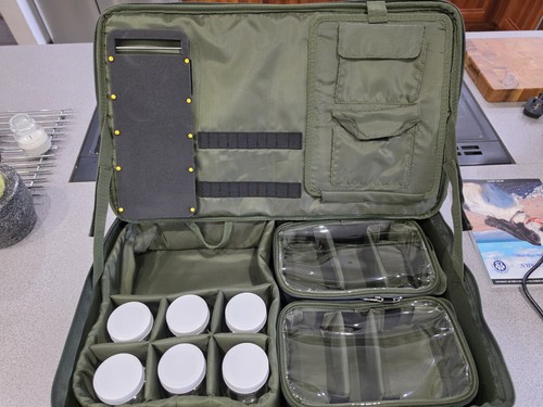 Ngt carp bivvy - , table